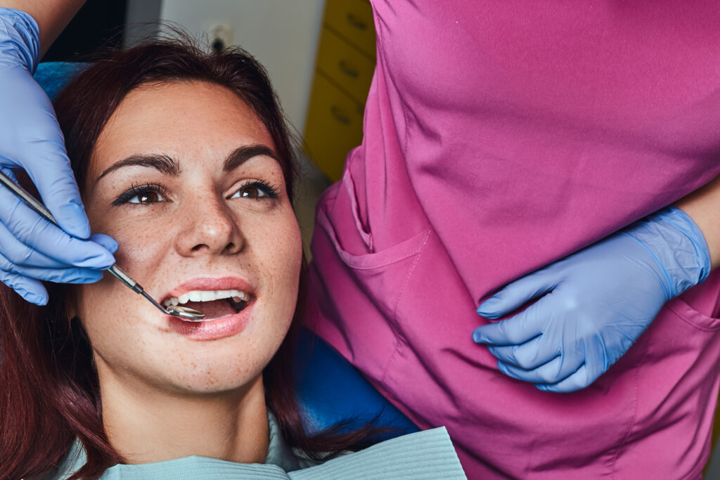 Unlocking the Benefits of a Smile Makeover with Phoenix Dental Care - Phoenixdentcare